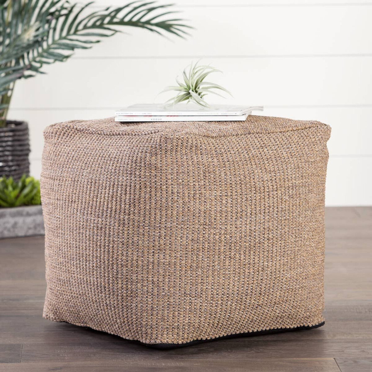 clutch_modern's tweet photo. Looking for a stylish and comfortable accessory for your living room? Look no further than a pouf! Plus, they come in a variety of colors and materials to match any decor. Upgrade your space with a pouf today! #homedecor #interiordesig #inderiordecor #deco #modern #stylish https://t.co/mjQ2WMqACq