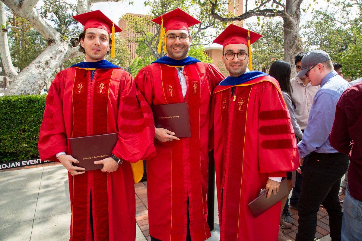 USC_CEE's tweet photo. 🎉 Graduates, don't forget to tag us and use our hashtags: #USC_CEE #AstaniGrad #ViterbiGrad #USCGrad https://t.co/mxw432Jd5q