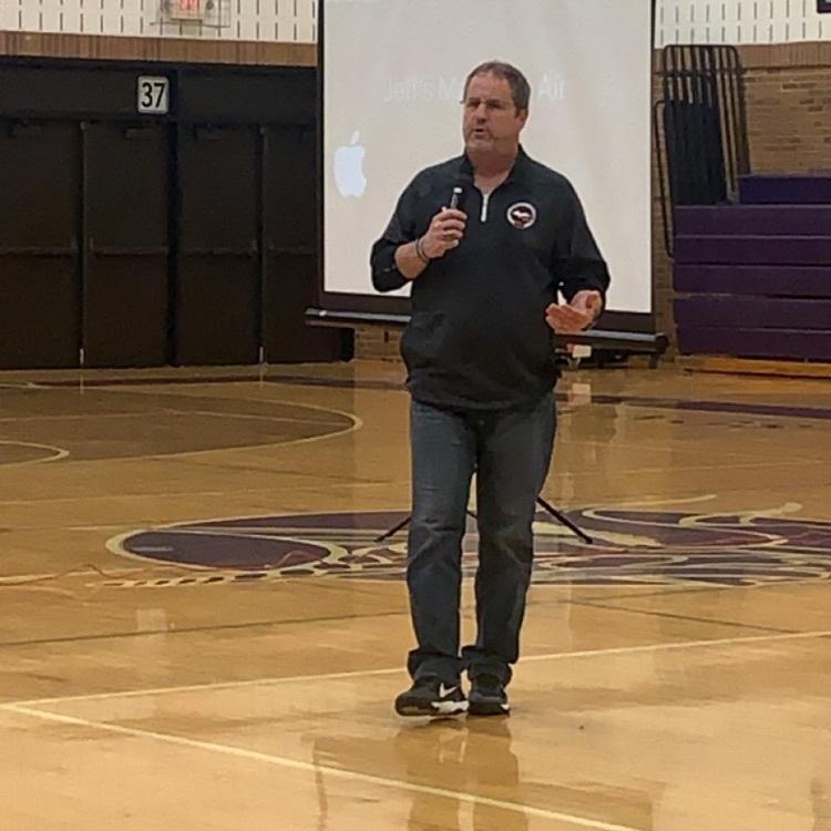 SaginawISD's tweet photo. A sincere thanks to Swan Valley High School for welcoming many SISD staff into their building today to take part in the "Do it for Daniel" presentation. Mr. Jeff Olson shared words of hope and strength as he discussed the important topic of mental health. #DoItForDaniel #OurStory https://t.co/iBYJRK9gdS
