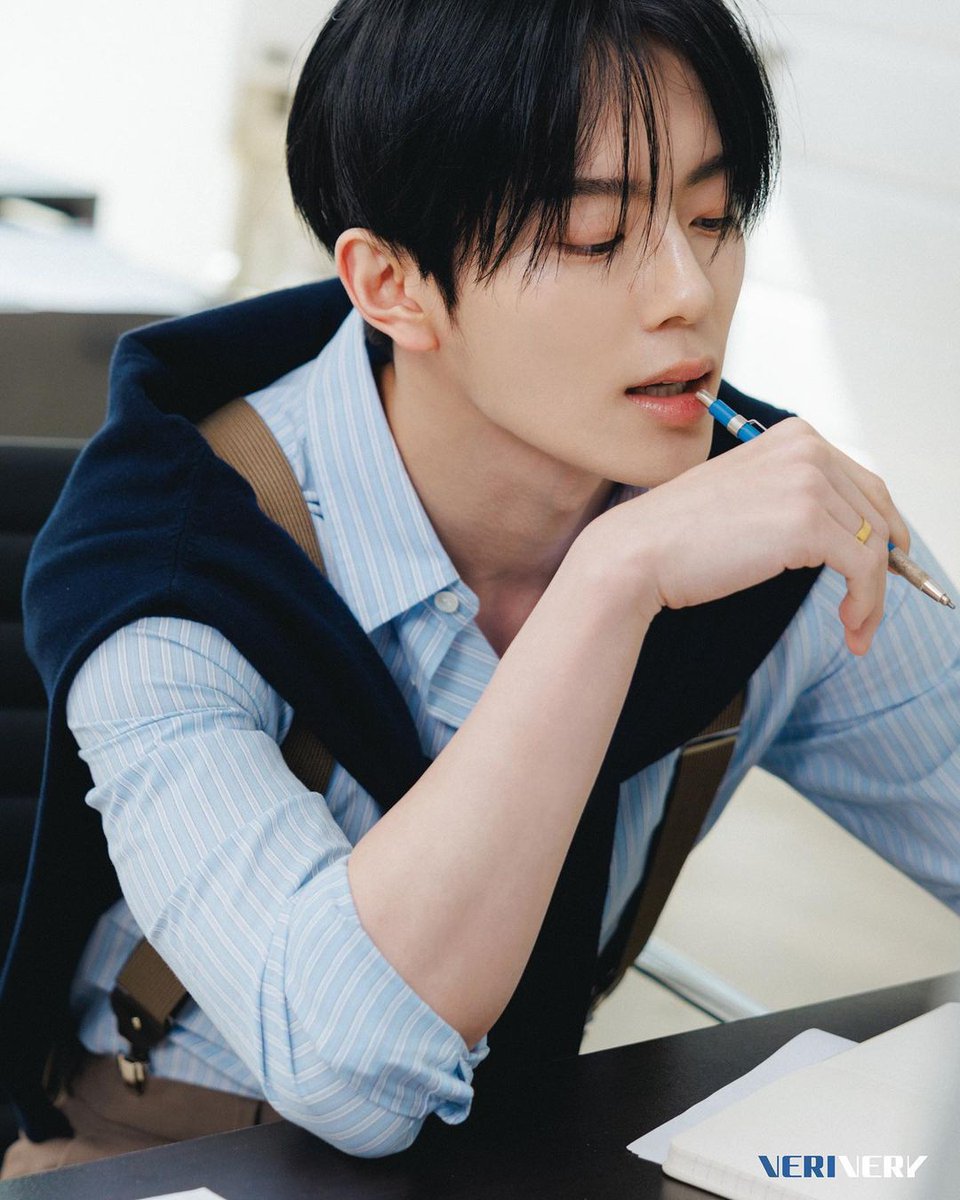 verivery_arg's tweet photo. VERIVERY 7TH MINI ALBUM
[Liminality - EP.DREAM] - Crazy Like That

SPECIAL PHOTO
#강민 #KANGMIN

🎧 2023. 05. 16. 6PM (KST)

#베리베리 #VERIVERY #VRVR
#Liminality #EP_DREAM
#Crazy_Like_That
#20230516_6PM https://t.co/BjLlia2tWl
