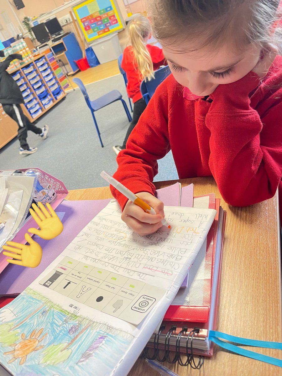 BPSPrimary1L's tweet photo. Here we are enjoying the editing process. #authorsatwork #BPSWritingWeek ✍️ https://t.co/Ny1Tyossav