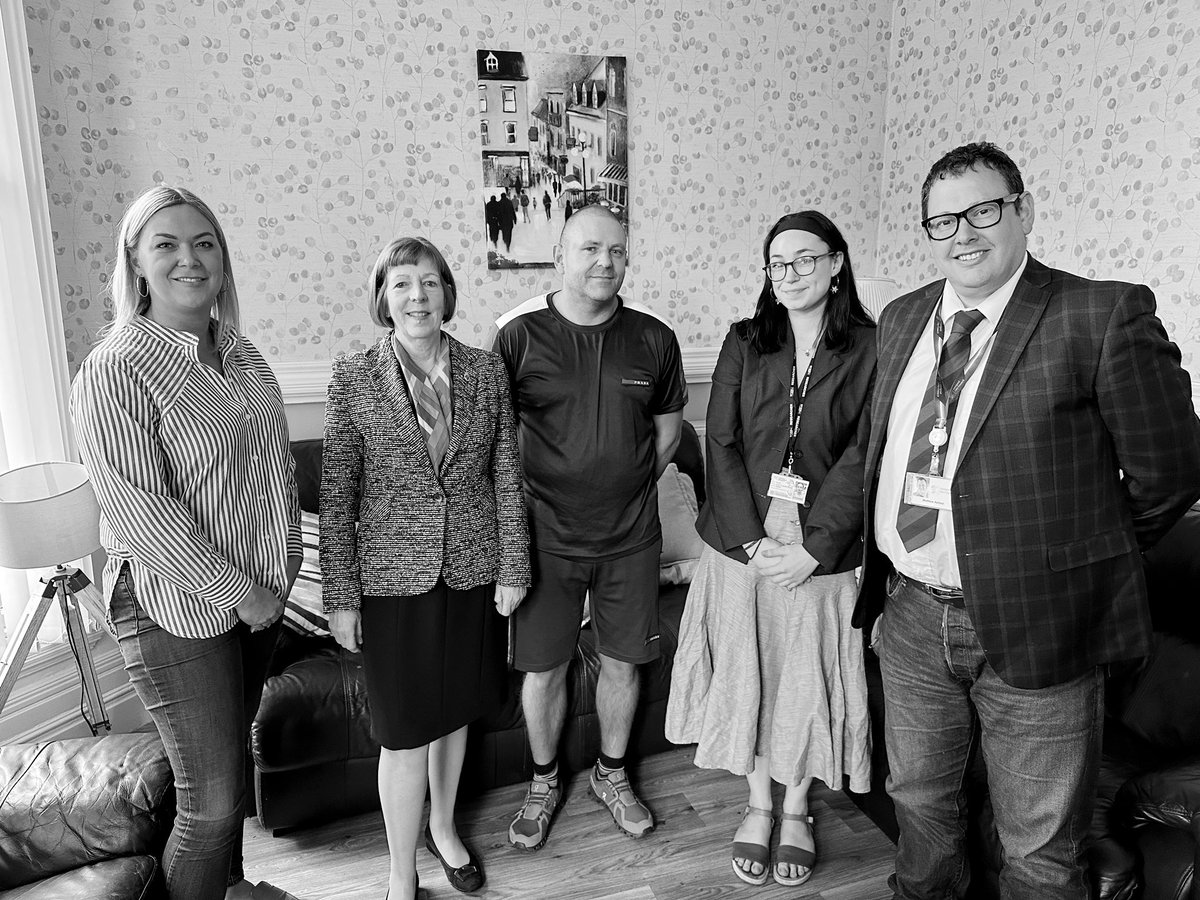 DPH_MAshton's tweet image. Thank you to @TransformChoice for letting me visit their brilliant service today. Good to be able to show @HS_Merseyside some of the amazing work happening in the city! #Alcohol #Inequalities #Liverpool @liverpoolph