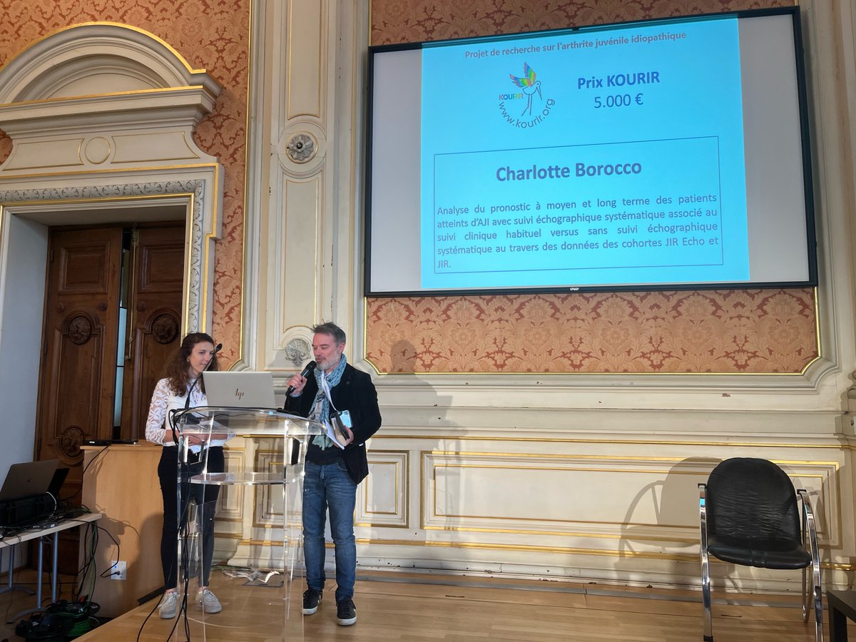 kourirfrance's tweet photo. Félicitations à Charlotte Borocco à qui KOURIR vient de remettre une bourse de recherche lors du congrès de la SOFREMIP. Elle va commencer à travailler sur la place de l’échographie dans le diagnostic et le suivi des patients AJI.
#sofremip #aji #diagnostic #echographie #kourir https://t.co/8EUjH6QKJV