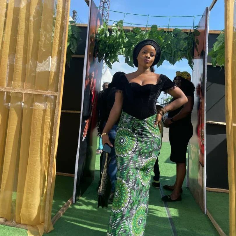 Coal__City's tweet photo. #Traditionalfriday
Guys it's time... vote in for the best traditionally dressed😊
The most mentioned Slide gets a TAG hype from us😉
Oya let the voting begin😄😁
@Coal_City
#CoalCityConnect https://t.co/AQYHIKfIpc