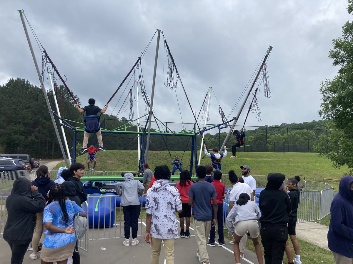 Mrs. Johnson tweet media