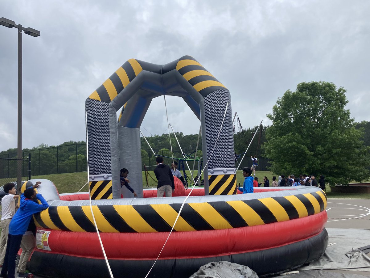 Mrs. Johnson tweet media