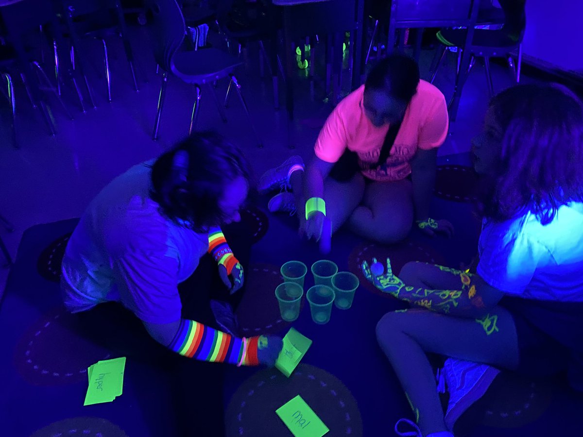 Glowing with our learning today 💚🌟#LMES