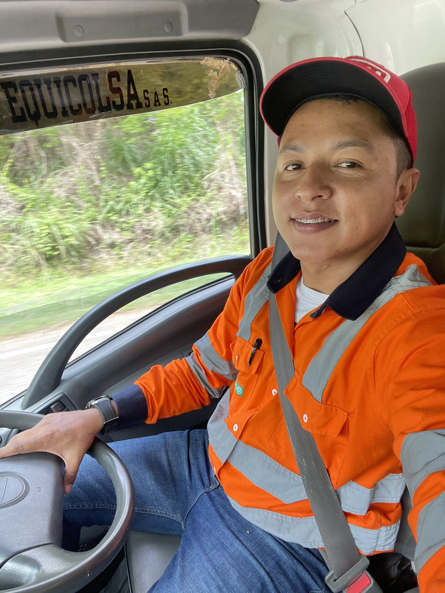 Alberto8927S's tweet photo. Mi Pasión Más Grande Es La Carretera🚚👷🏾 https://t.co/rxRu0h2QB4