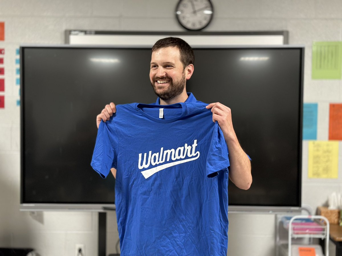 EastJessamineHi's tweet photo. Congratulations to Phil Prokes for being recognized by Walmart for Teacher Appreciation Week! Thank you for sharing some snacks and goodies with our staff and for recognizing excellence when you see it! 😎💙 https://t.co/od3kHphk1h
