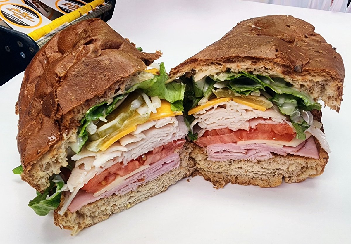 joefassi_stl's tweet photo. #7 Emil Fassi American Bite! With ham, turkey breast, swiss and cheddar cheese, lettuce, tomato, pickles, onions, pepperoncini, and Fassi special dressing. Who has tried it?
π
#JoeFassiSandwich #JoeFassi #TheHillStLouis #TheHillStl #HillStl #SandwichStLouis #SandwichStl #Mangia https://t.co/37Tb6UghlE
