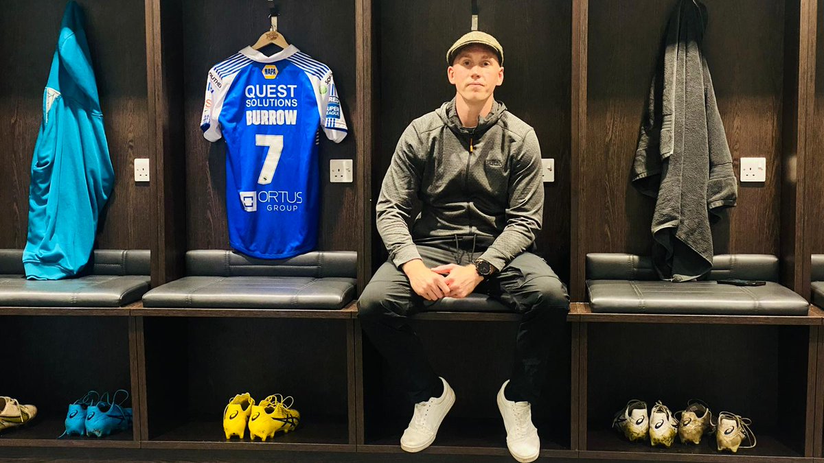 Looking forrad to kicking off #RobBurrowLeedsMarathon this Sunday wi' summat I've written especially for the occasion! Doing the running bit an' all but not quite as excited for that 😅
2 champion causes though, I'd be so grateful if anyone could donate🙏 givewheel.com/fundraising/97…