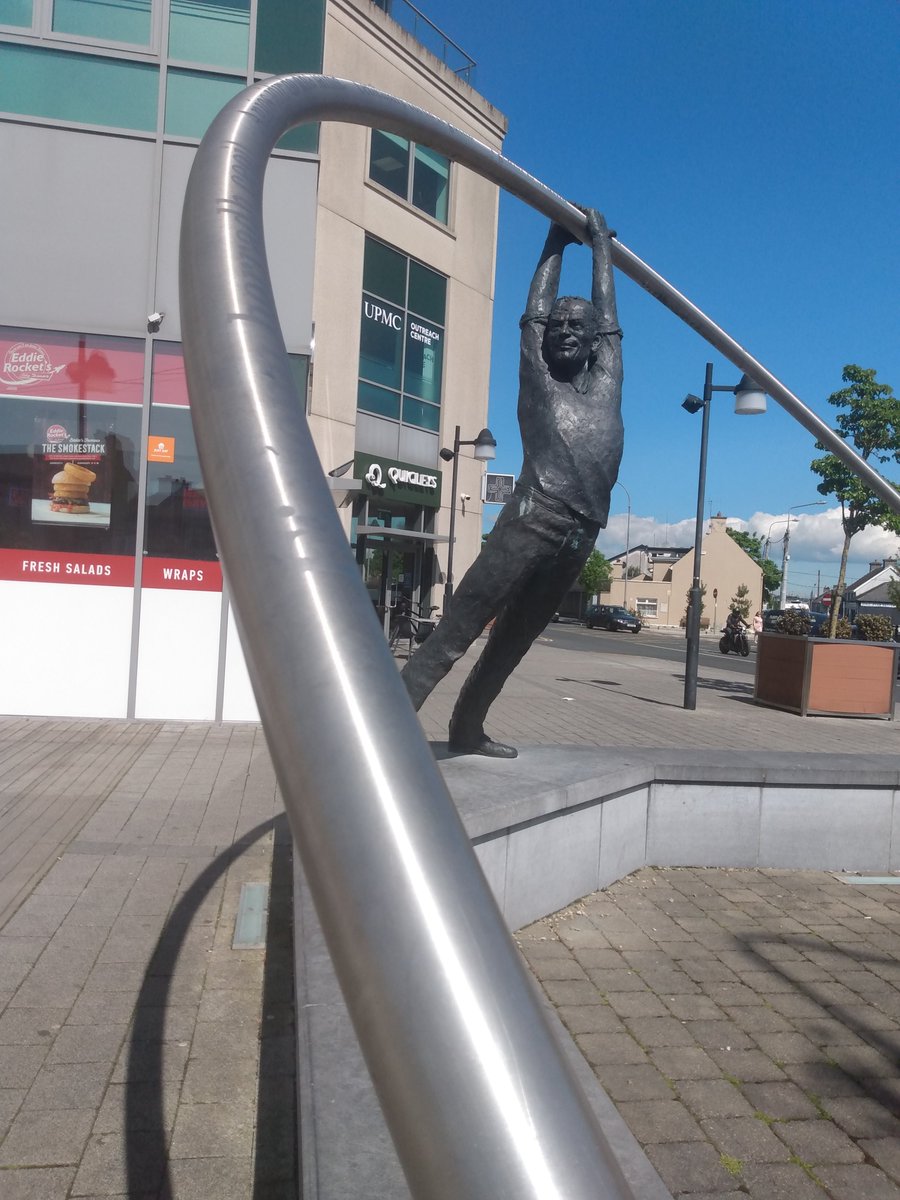 newworkjunction's tweet image. Carlow swings, in the sunshine