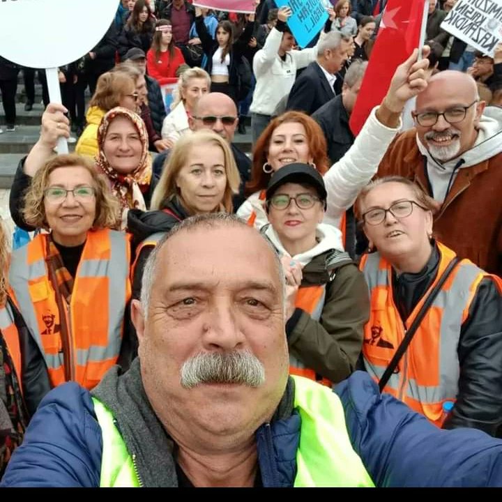 AvSabuncu's tweet photo. SAMSUN  MUHTEŞEMDİ..❤❤❤❤
KARARINI VERDİ..
TARİH YAZARAK MİLLET OLARAK 13.CUMHURBAŞKANI KEMAL KILIÇDAROĞLU DEDİ..
HALKIN ARASINDA MİTİNG COŞKUSU YAŞAMAK BAMBAŞKAYDI...❤❤❤❤❤
@kilicdarogluk @ekrem_imamoglu https://t.co/83CxaYvdNT