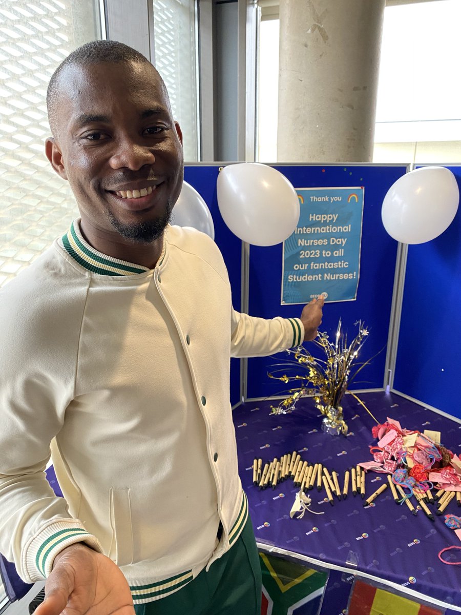 BedsSU's tweet photo. So proud of our @uniofbeds  Nursing students on #InternationalNursesDay Thank you all and enjoy your day 💜🤜🤛 #bedssu https://t.co/e6tDiDu8t2