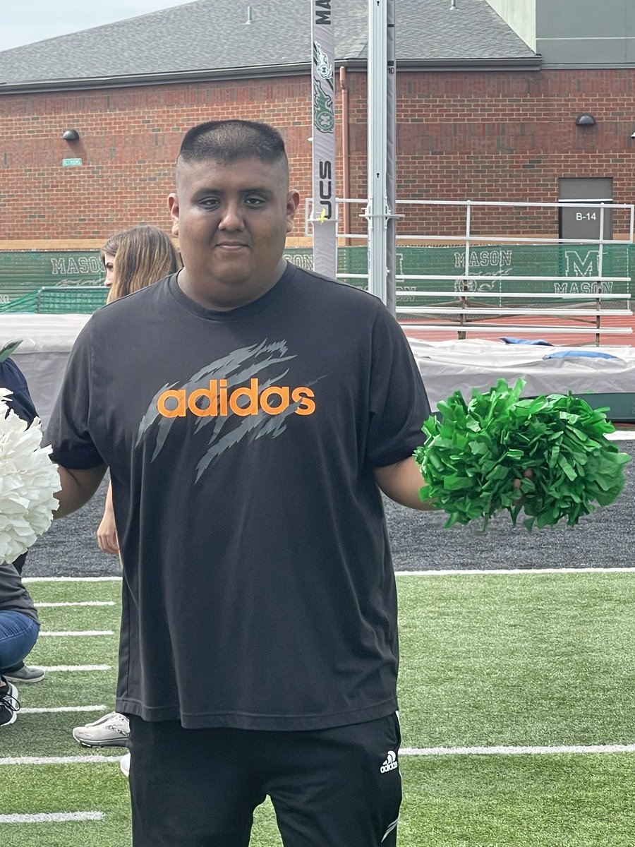 gfox316's tweet photo. What a morning!  Field Day with our friends!  @Mason_W_Soccer @MasonCometsFB @MasonLacrosse @MasonGirlsVB @MasongirlsTF @MHSCometsCheer @GirlsMHSLax @MasonTrack @SoftballMason https://t.co/zneFh8Pzg6