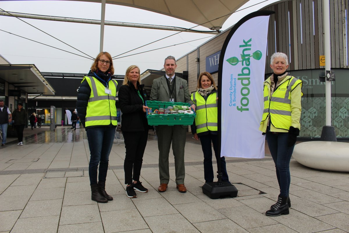 Introducing Dalton Park's new charity of the year 🎉 We're thrilled to introduce @sunderlandfb (seeded by @TrussellTrust) as our new chosen charity. Between April 2022 – March 2023 they helped a total of 36,143 people in food crisis. Find out more > dalton-park.co.uk/2023/05/introd…