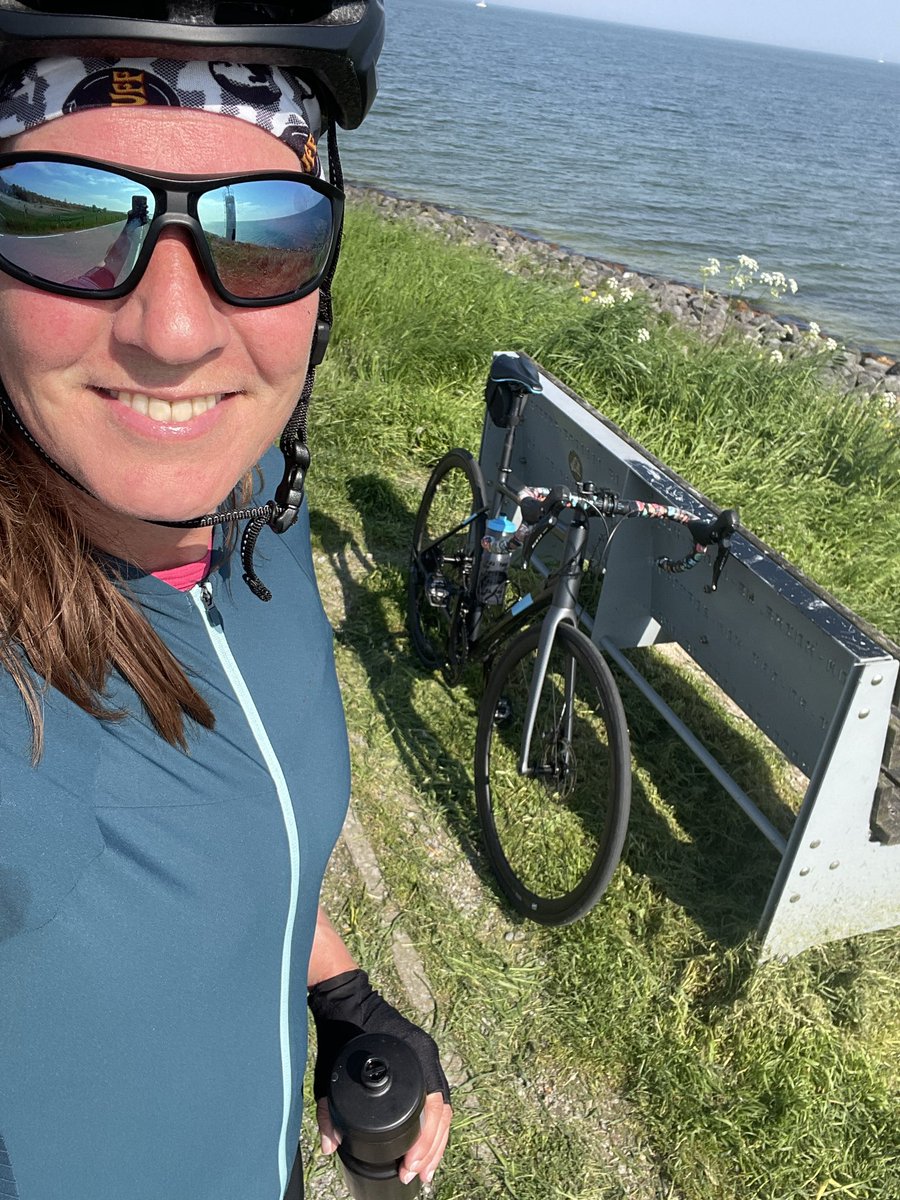 Heerlijk fietsweer vandaag. 

#lente #markermeer #iwanttoridemybicycle #weekend
