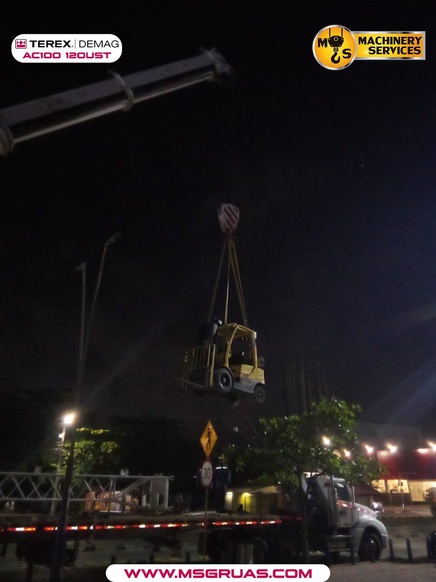 msgruas's tweet photo. Izajes nocturno en centro comercial Mallplaza con nuestra Terex Demag AC100.
👉 https://t.co/JW0F2SViHP
📞 Llámanos al 318 8372111 - 316 3948114 - 316 2810004 - 318 5323773
#msgruas #MachineryAndServices #crane #elevacion #proyecto #alquilergruas #gruasmoviles #transporte https://t.co/5wgrtOXjBI