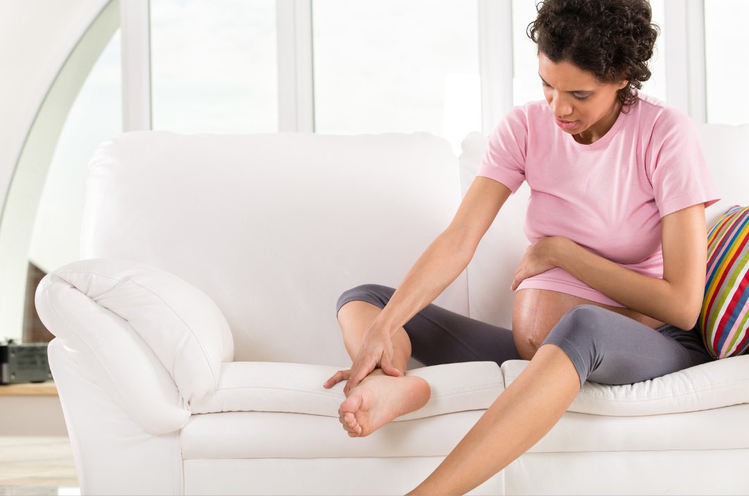 Are you experiencing ankle pain and have no idea what's causing it? Today Florida podiatrist Dr. Lawrence J. Kales at Pasco-Hernando Foot and Ankle shares a post outlining several causes. Read it here:
ow.ly/CknQ50OimS9