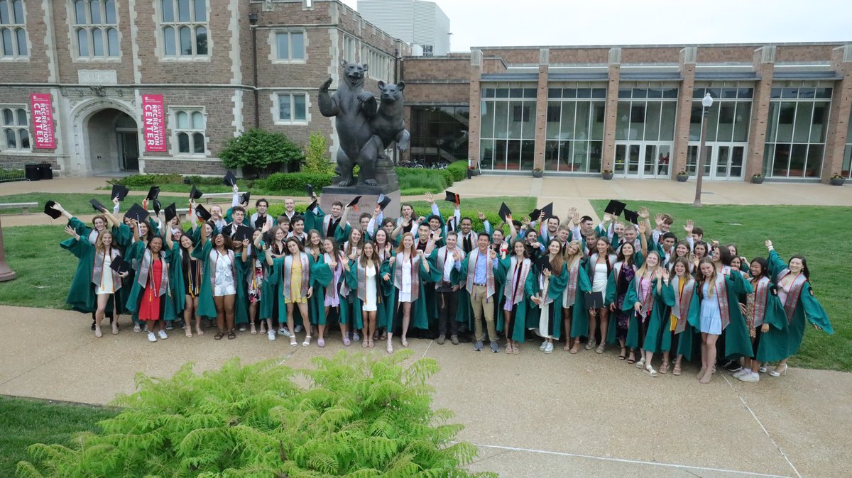 AnthonyAzama's tweet photo. Senior Breakfast where @WASHUBears pick up their stoles &amp; engage as students one last time … this never gets old!!! #BattleOn to your next chapter in life! https://t.co/wYrBz94Nzm