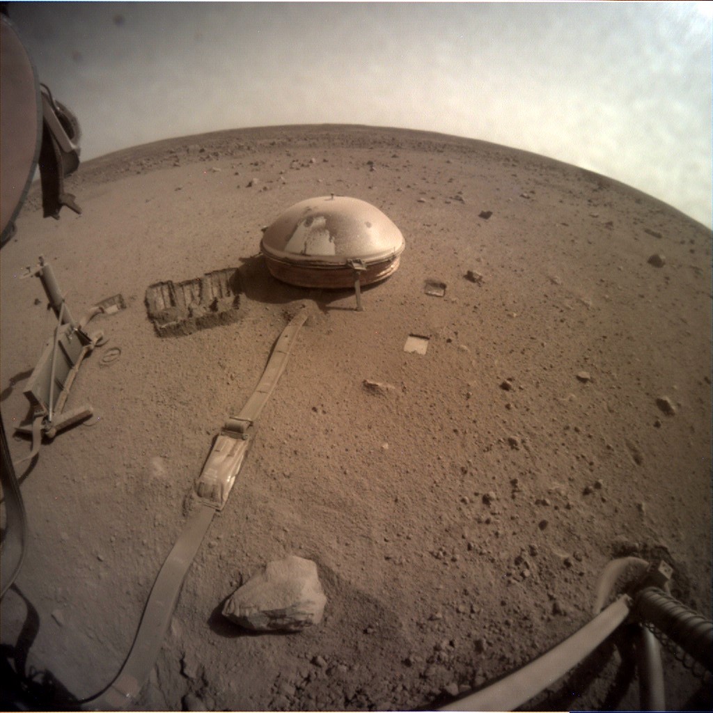 avspacemuseum's tweet image. 🌌Meteorite impact making waves on #Mars gets to the core of the matter, in this May edition of #3Things in the #IngeniumChannel ow.ly/EUE450OkLz4
@planetarycass @rcgoulet