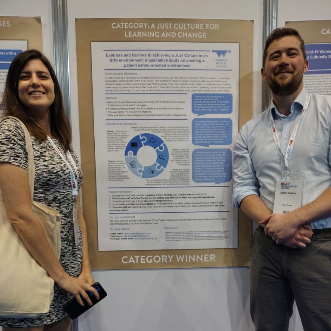 warwickmed's tweet image. 💫This week our MB ChB students Julia Jones and Adam Tasker were invited to speak at the Dean's Distinguished Lecture with Dr Bill Kirkup CBE on their award-winning research and experiences - Find out more about their achievements 👇 #research #culture 

ow.ly/uvWU50OmC9N