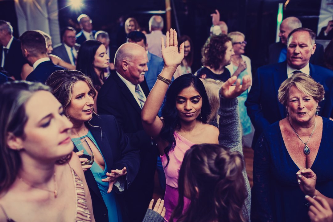 Who is ready for the weekend?

@nicolemarcellephotography @eisenhowerhousenewport

#weddingdj #dj #wedding #djlife #eventdj #mobiledj #party #pioneerdj #weddingday #partydj #weddings #music #clubdj #weddingdjs #djs #weddingmusic #weddingentertainment #dance #weddinginspiration #c