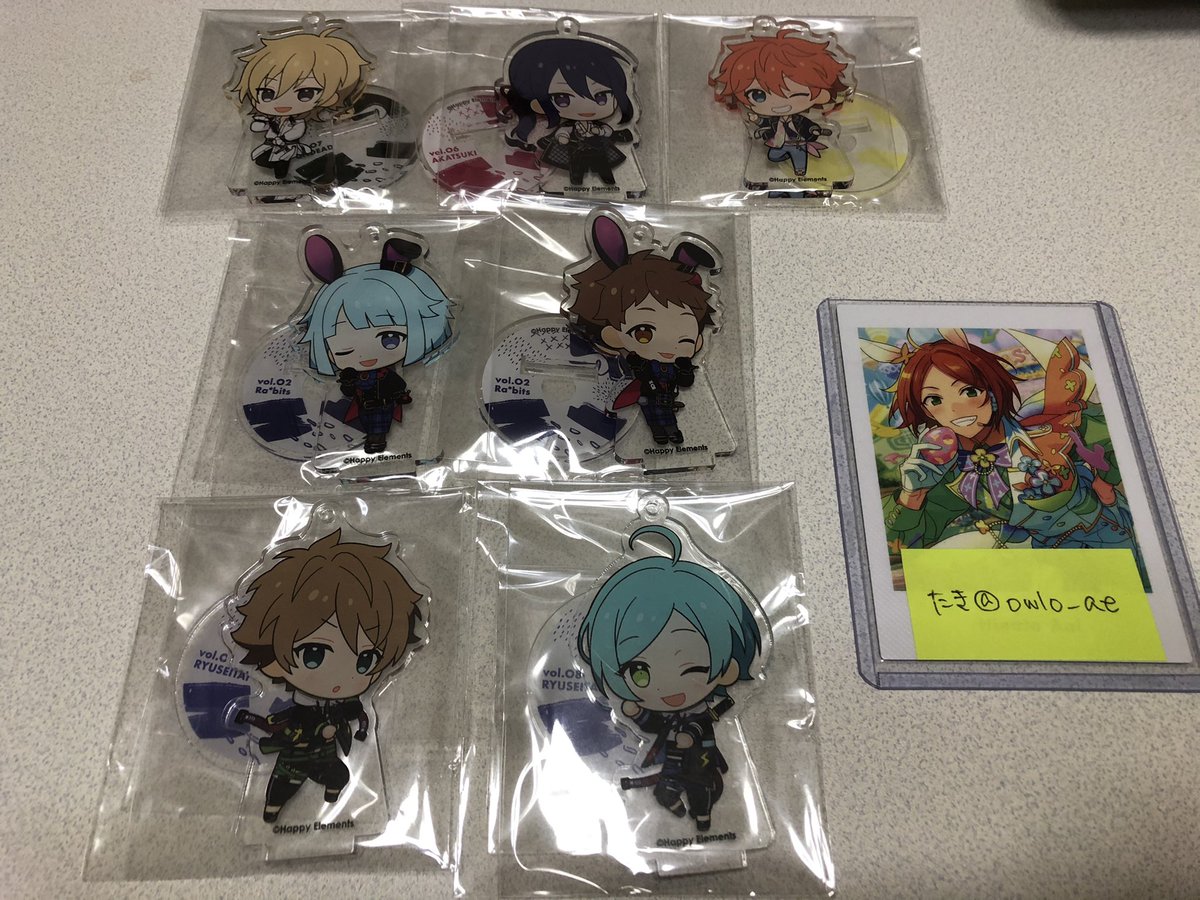 【交換】あんスタ アニカフェ アクスタ
譲）薫、颯馬、スバル、創、光、翠、奏汰
求）巽1、マヨイ1、こはく（DF）1

薫は他含めた複数交換優先です。郵送のみ。
検索からでもお気軽にどうぞ。