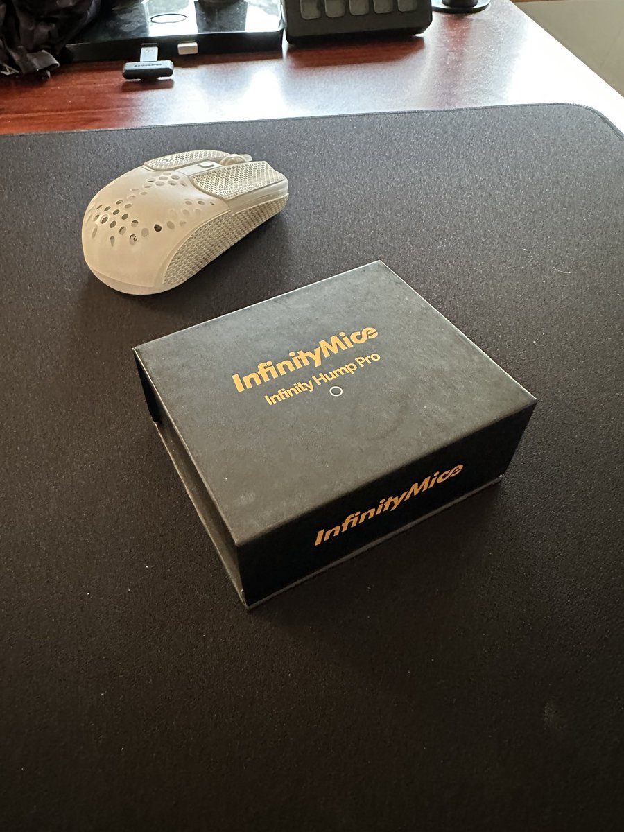 Infinity Hump Pro for my Starlight 12 just arrived today 🥳 <a href="/InfinityMiceco/">InfinityMice</a>