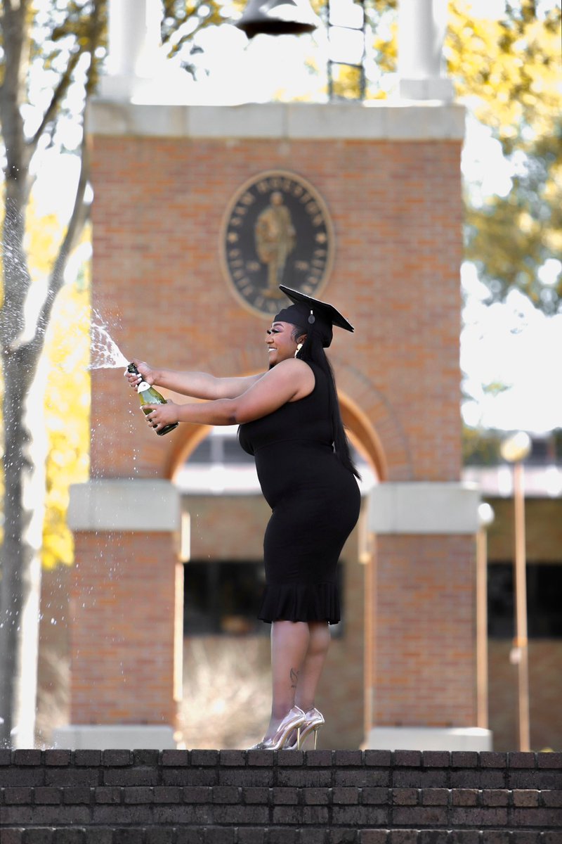 Ion do the he say she say… 
but here’s a few things y’all can have the scoop on 🤩

2x Deans List

Vice President x N.A.A.C.P

Vice President x H.E.A.L

8 eboard postions.

4 Scholarships (continuing ed.)
200+ hours of community service 21-present.

The lease up btw 🍼