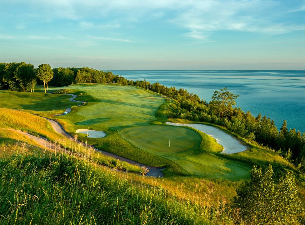With The Links course now open, all three routings at Bay Harbor Golf Club are ready and waiting for your tee time! ⛳ 

#GolfSeason #WaterfrontCourse #GolfCourse #MichiganGolf #LakeMichigan
