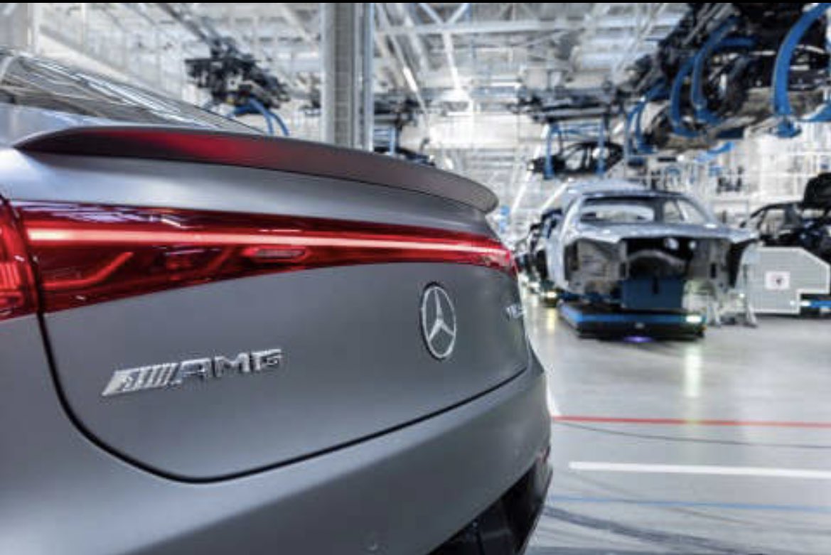 EuroStarindus's tweet photo. Mercedes-Benz to start  integrating sustainable aluminum in model production

#EurostarIndustries

https://t.co/pzcQpkfMVQ https://t.co/qc4CpiwBLa