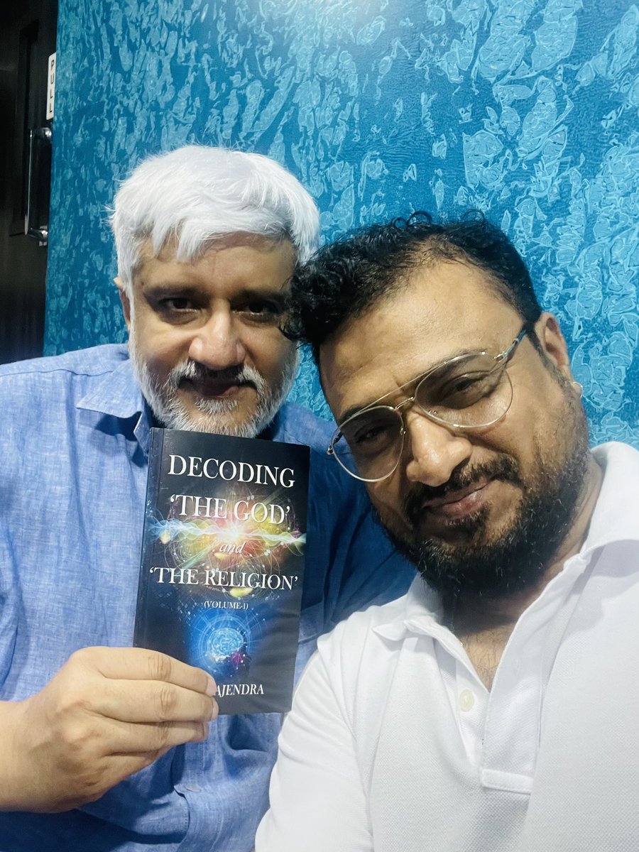 akhilrajendra's tweet photo. Meeting with my one of the all time favourite film makers @TheVikramBhatt   is always like a ‘Creative Retreat’ ..!!

#AkhilRajendra
#LeavePositiveFootPrints https://t.co/6MIaBuJ4nd