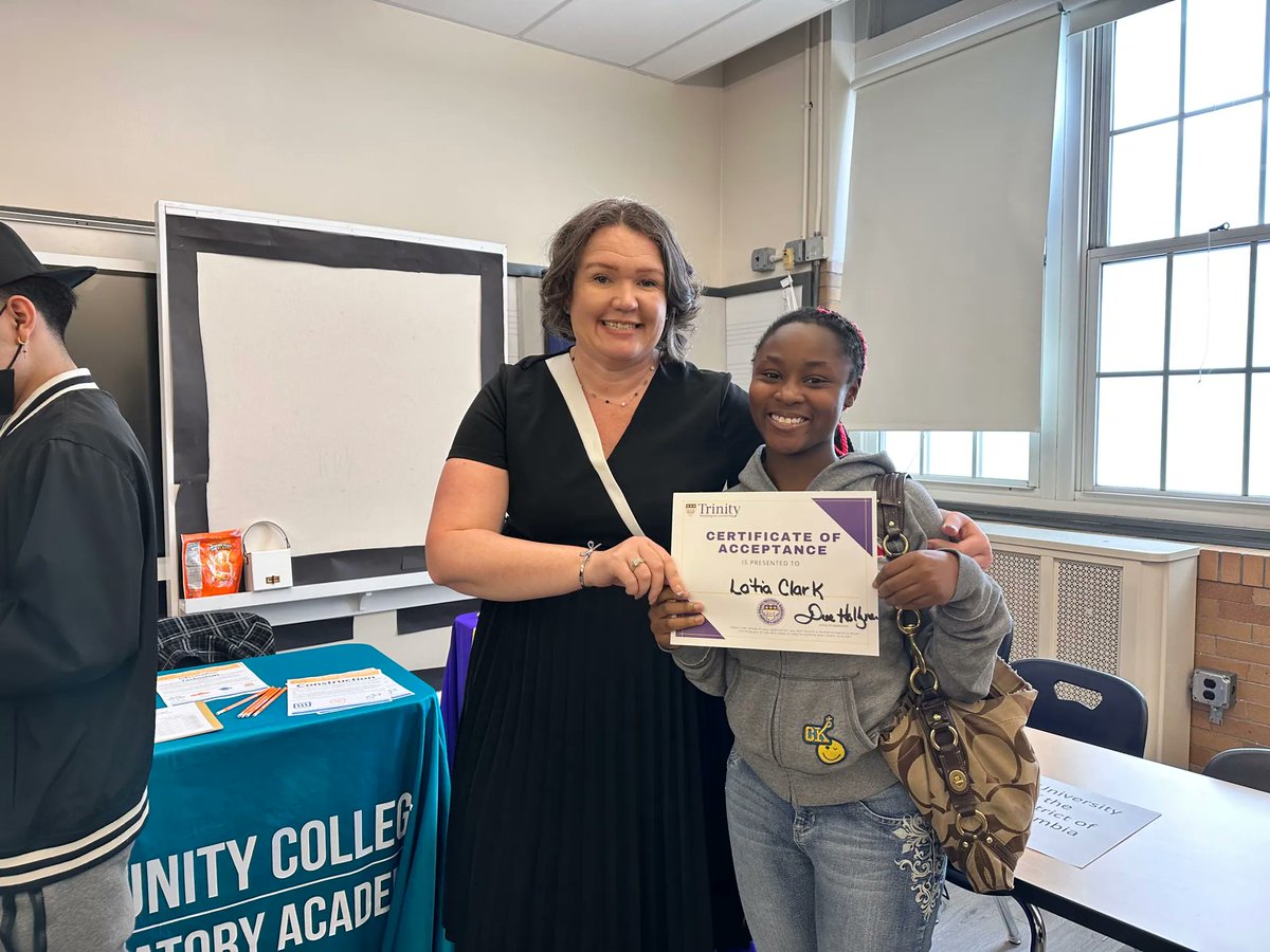 TrinityDCAdmit's tweet photo. Congratulations are in order! 

More students @RooseveltSTAY have made the decision to attend @TrinityDC in the fall. Excited to be welcoming such deserving students to #TrinityDC https://t.co/kAgI6sHhwG