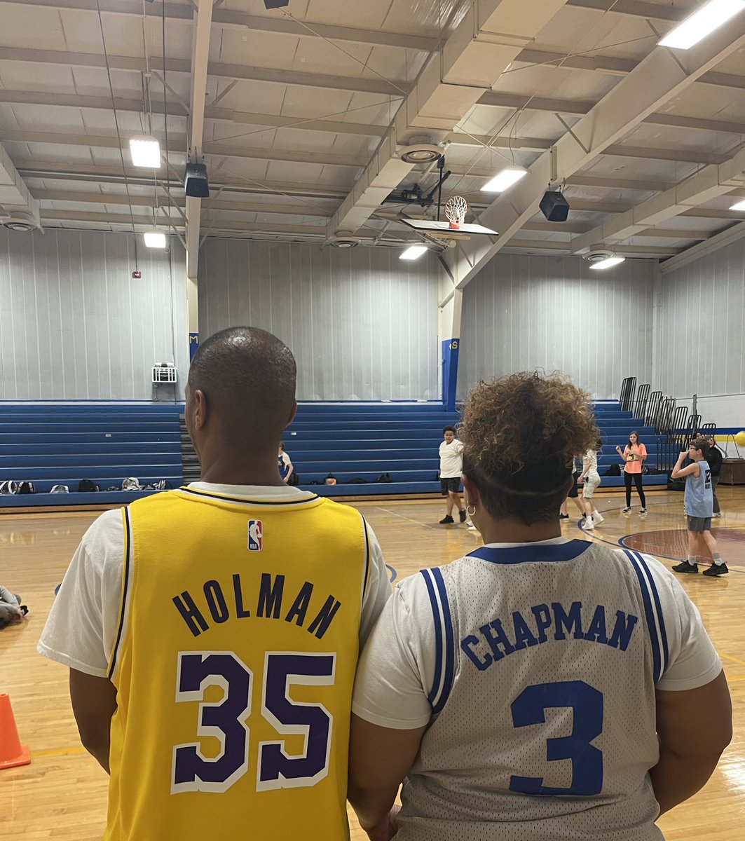 Two Owensboro Legends wearing two Owensboro Legends🏀😂 <a href="/lbeaty7/">Laurel Beaty</a> Jansen Harris, <a href="/RexChapman/">Rex Chapman🏇🏼</a> <a href="/AricHolman/">Aric Holman</a>
