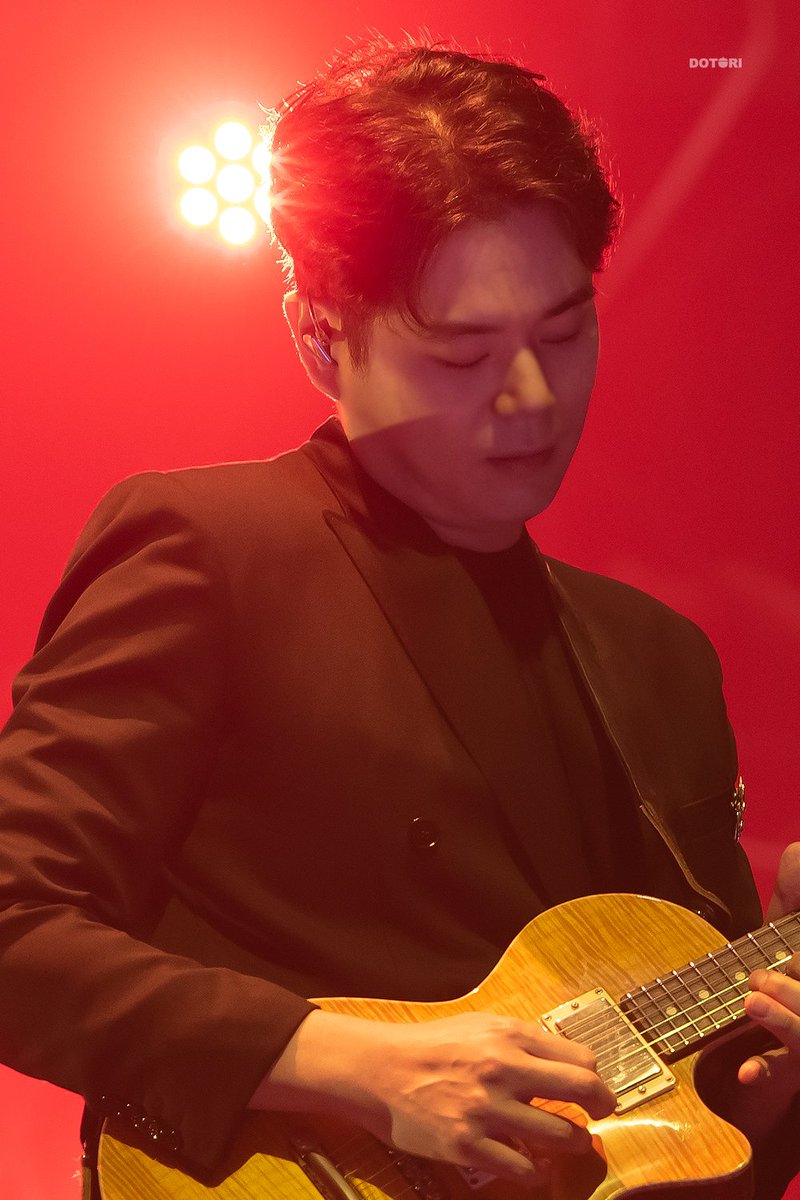 HAPPY BIRTHDAY JK

#넬 #NELL #ネル #이재경