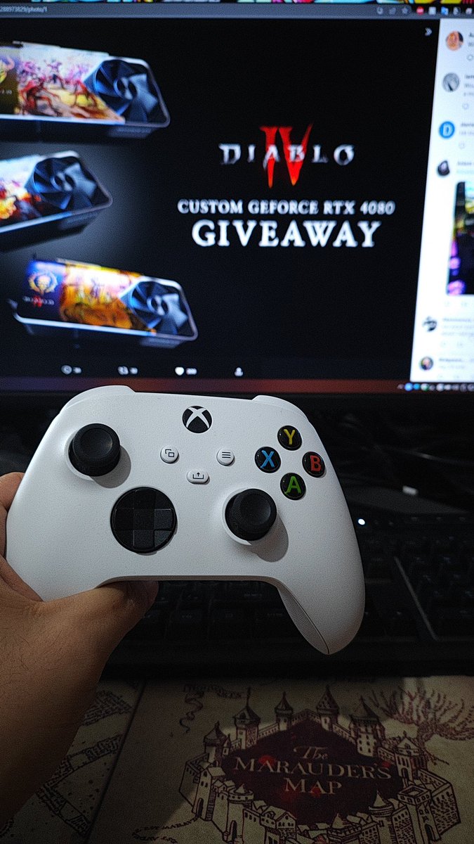 Antreasch22's tweet photo. @Diablo @NVIDIAGeForce Pc gamer with xbox controller ready for #DiabloIV #DiabloRTX https://t.co/ATQLHQYdRO