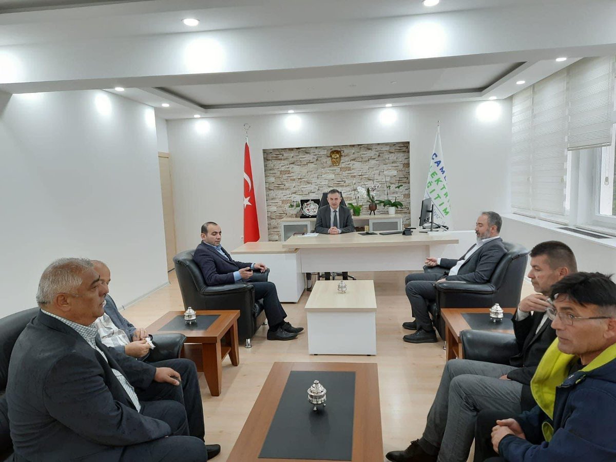 Ademdizer1's tweet photo. 📍Merkez/ Çamlıbel Elektrik Dağıtım A.Ş.

Kurum ziyaretlerimiz kapsamında Çamlıbel Elektrik Dağıtım A.Ş. personelini ziyaret ettik.
Allah işlerinde kolaylık versin. https://t.co/JbHHbur9Ov