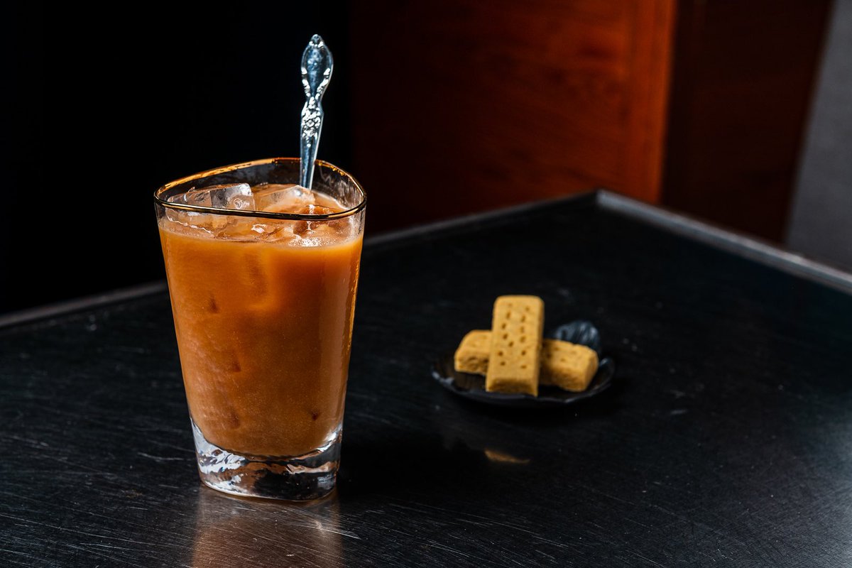 “Massachusetts Ave Tea Party”
Oversteeped black tea, shortbread infused rice milk, rose water (non-alcoholic)

Inspired By: Larz Anderson House
Created by: Harry Wright