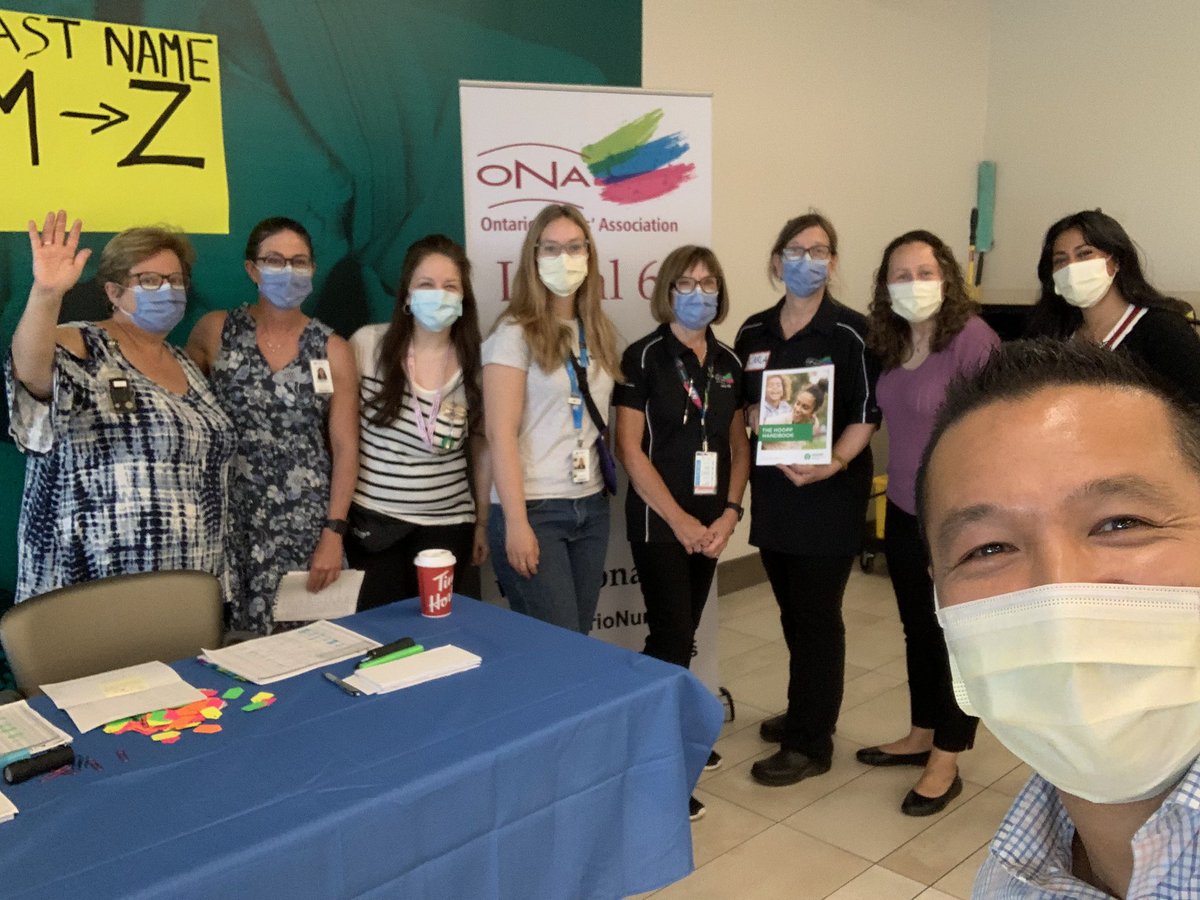 DMforDB's tweet image. Great way to end the week with our @ontarionurses Local 68 friends. Happy to celebrate #NursingWeek2023 with you! #retirementsecurity @HRHospital @HOOPPnow @RosaLaDelfa1