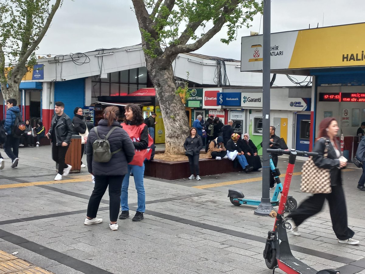 ⭐Felaket iktidarını göndermeye son 2!

1 Oy Kılıçdaroğlu'na 1 Oy SOL Parti'ye
#pusuladaSOLvar