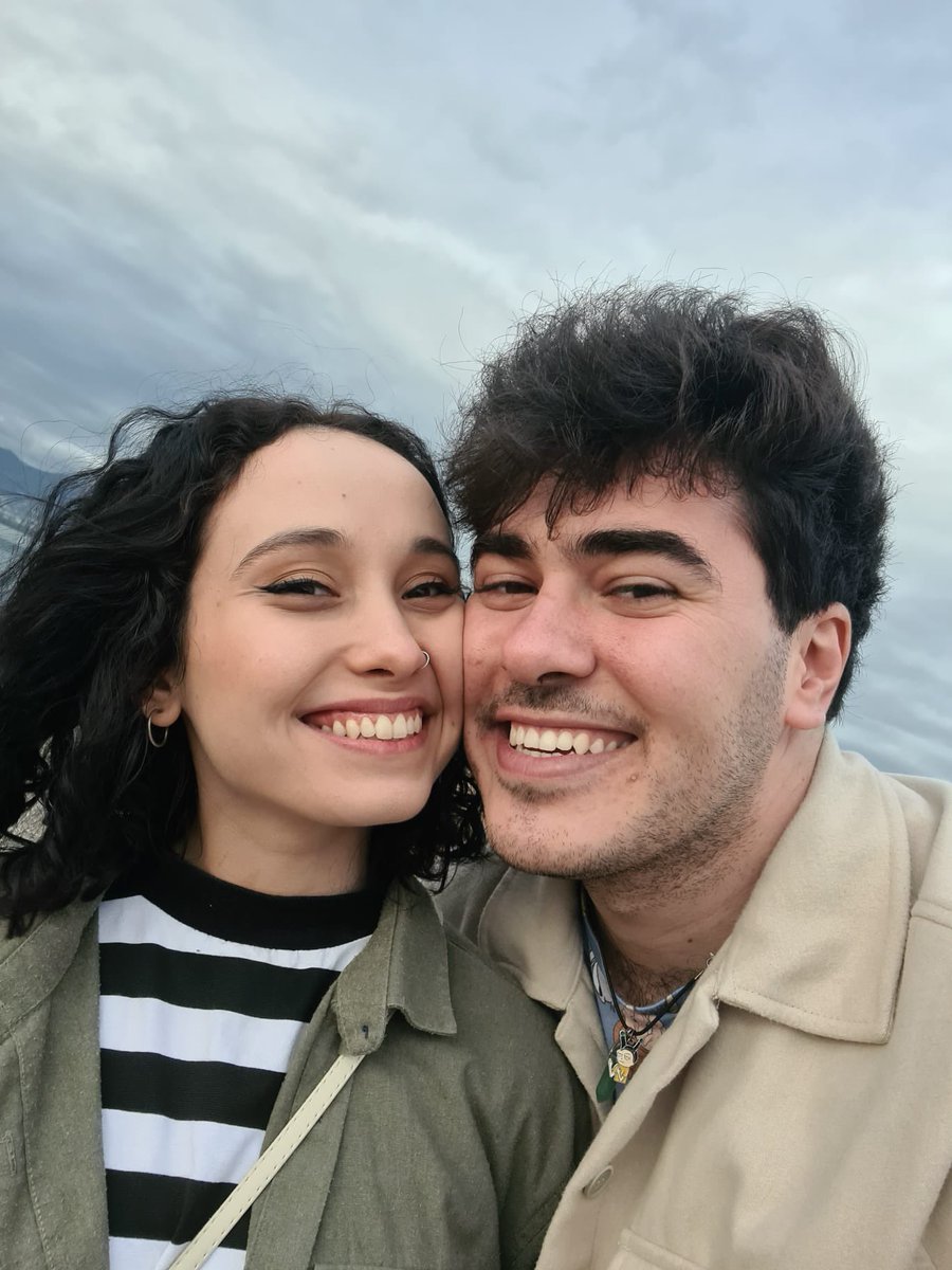 ortalık bu kadar karışıkken biraz da aşk <a href="/ajanpapa/">Taha Muaddip</a> 🍯🪐🩶