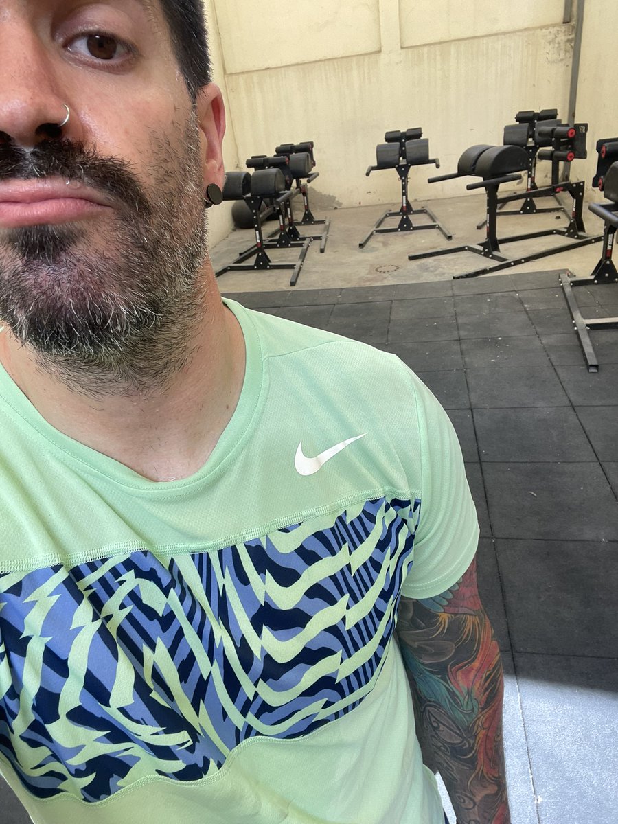 _joselobo_'s tweet photo. Ready for @Wimbledon, or @CrossFit 😅

#outfitoftheday #doubleDT https://t.co/ChcyiPF2Wp