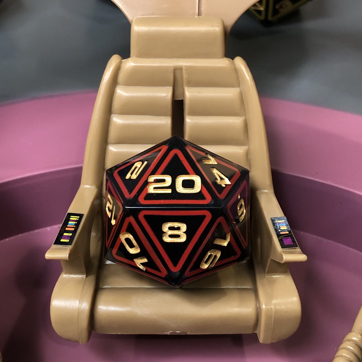 AetherObjects's tweet photo. Bridge Crew set is now available! Use code ROLLBOLDLY at checkout for a limited time promotion ๐๐ฒ๐ซ
#polyhedraldice #handmadedice #startrek #dnddice #ttrpg #startrekadventures #enterprisebridge #bridgecrew https://t.co/uqnicLhgf7