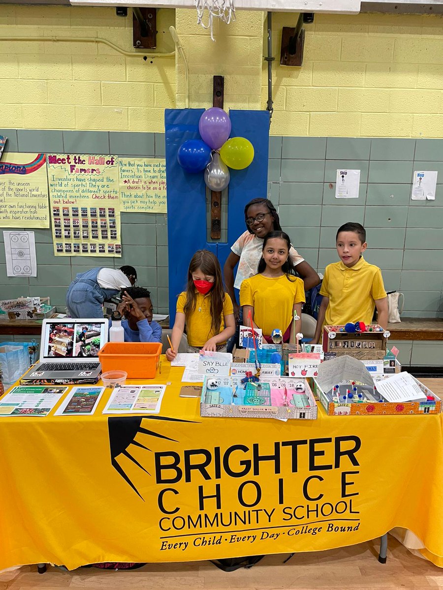 HeyBccs's tweet image. BCCS reppin&apos; at today&apos;s D16 STEAM Expo!!! @CommunitySupt16 @D16LEADS @NequanMclean @JabariBrisport @stefanizinerman @CMChiOsse