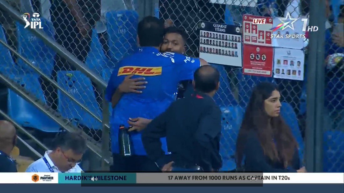 GT are 16/2 in 2.4 overs 

#MIvsGT #IPL2023 #GujaratTitans #MumbaiIndians #worlddais