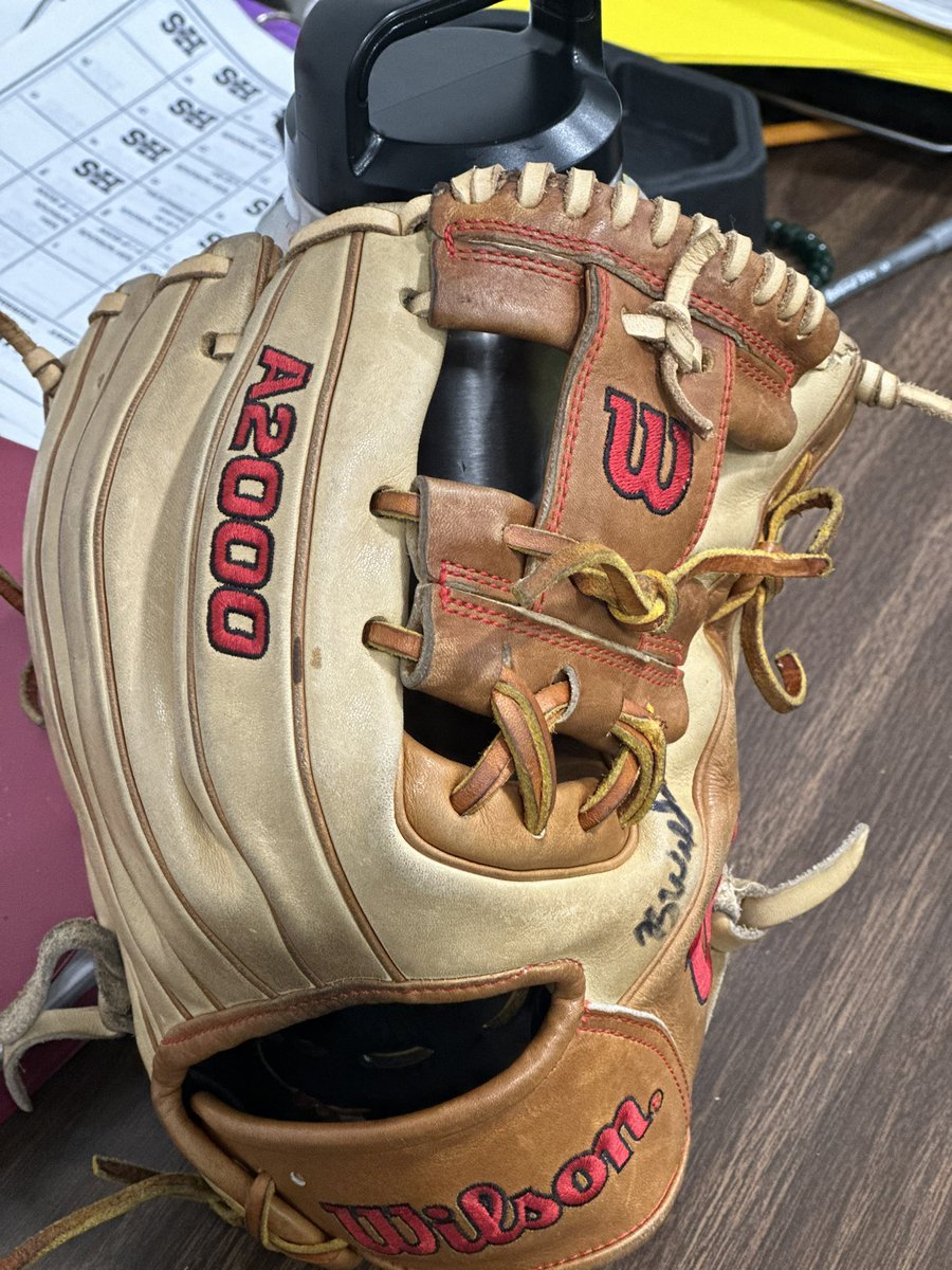 Another glove in and out ready for the weekend baseball grind! #repair #relace #baseball #glove