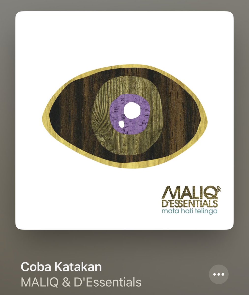 KuntoAjiW's tweet photo. Selalu jadi salah satu lagu fav dari mereka. Lagu cinta urban terbaik circa 2000an. Masih amaze bagaimana mereka bisa bikin dinamika di lagu ini lurus lempeng tapi enak bukan main buat diulang-ulang. Ajaib. https://t.co/psZZ5xUPYS