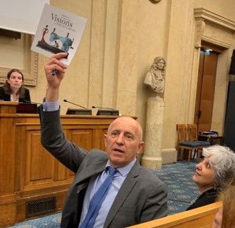 AnoushehKarvar's tweet photo. Merci @PotierDominique de m'avoir invitée, 10 ans après le drame du #RanaPlaza, à une conférence #nécessaire à l'@AssembleeNat sur le devoir de vigilance des entreprises multinationales. Sous le haut-patronage de @YaelBRAUNPIVET, en duplex avec Berlin et @Europarl_EN 🇫🇷🇩🇪🇪🇺 https://t.co/8r5UBpImBS