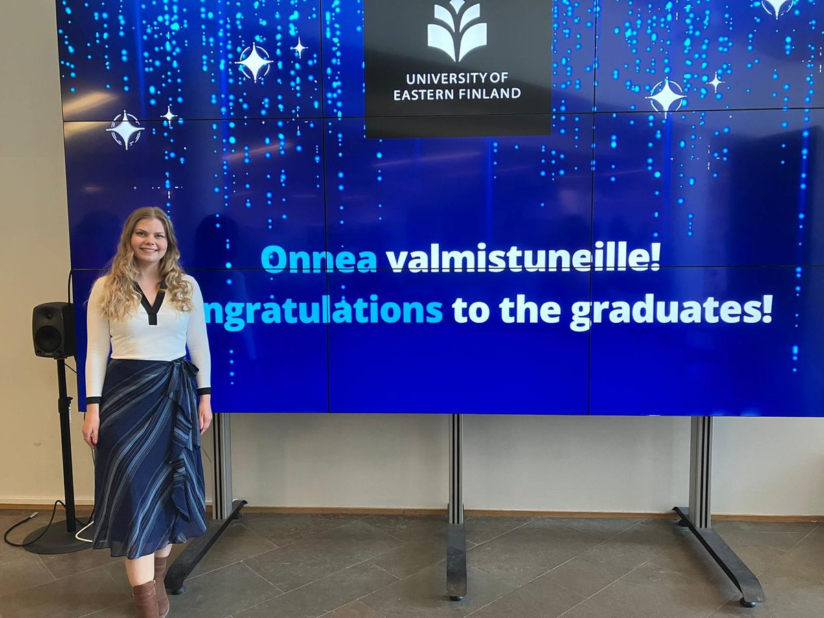 Onnea kaikille keväällä valmistuneille/valmistuville uusille opinto- ja uraohjaajille from <a href="/UniEastFinland/">University of Eastern Finland</a>. Perinteisessä yliopiston valmistuneiden publiikissa onnittelut vastaanotti tänään @katariinaoh (Katariina Ohenoja)🌼
#ohjaus #uraohjaus #opo